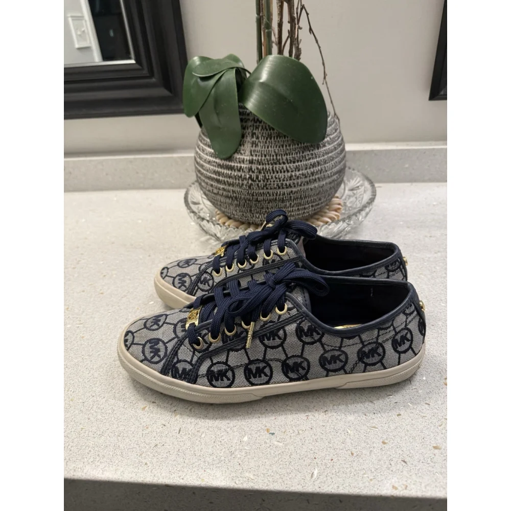 Michael Kors Women Sneakers Blue/Tan Monogram Logo Size 8